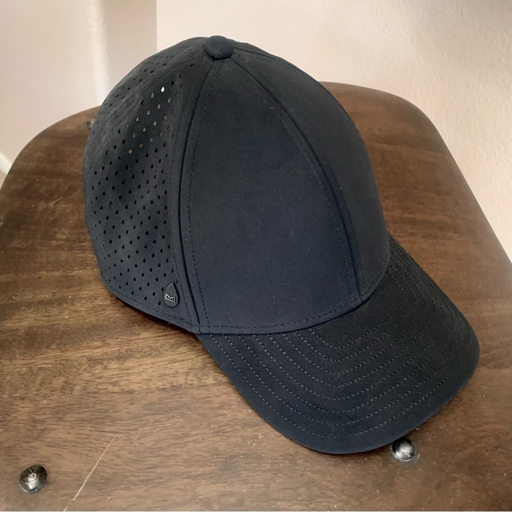 Melin Black Performance Men's SnapBack Hat